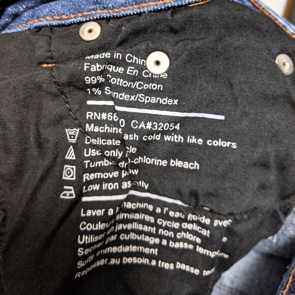 Urban Outfitters BDG Cuffed Denim Jean Shorts 2 - Picture 4 of 5